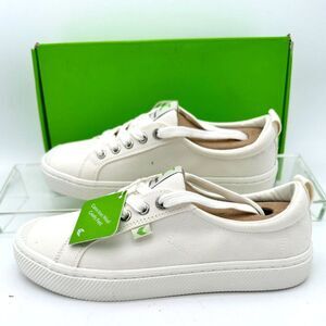 $105 NEW Carium Women's OCA Low Canvas Camel Textured Sneaker off white 9 D97